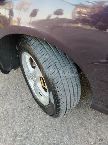 Hyundai Elantra 2007, 290,000 km - 2.0 l - Astara