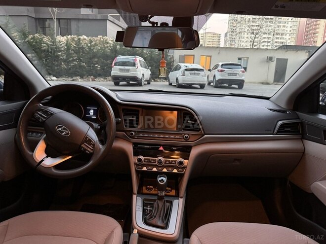 Hyundai Elantra 2020, 95,000 km - 2.0 l - Bakı