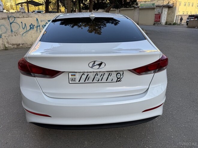 Hyundai Elantra 2017, 92,379 km - 2.0 l - Bakı