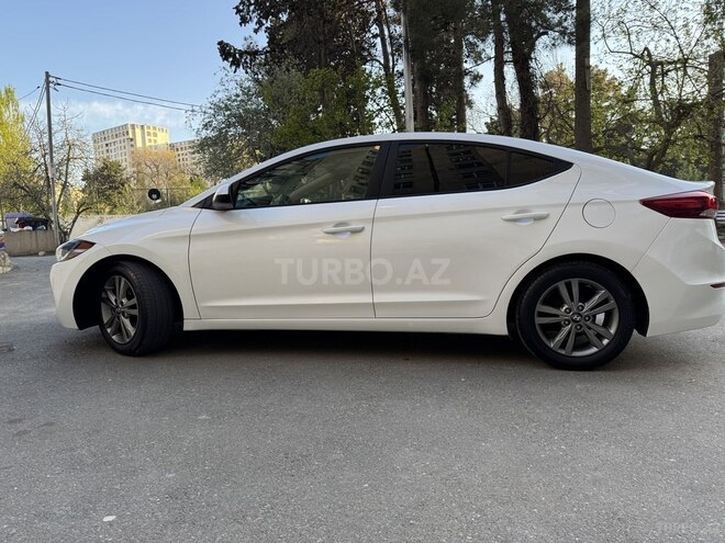 Hyundai Elantra 2017, 92,379 km - 2.0 l - Bakı