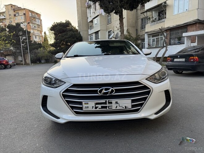 Hyundai Elantra 2017, 92,379 km - 2.0 l - Bakı