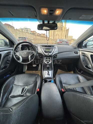 Hyundai Elantra 2012, 235,000 km - 1.8 л - Bakı