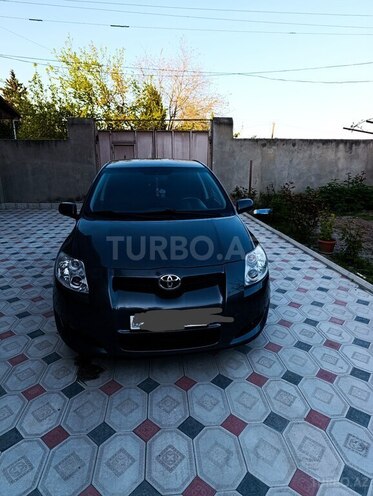 Toyota Auris 2008, 185,030 km - 1.4 л - Qazax