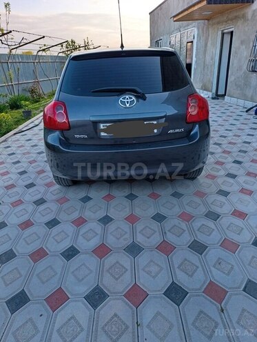 Toyota Auris 2008, 185,030 km - 1.4 л - Qazax
