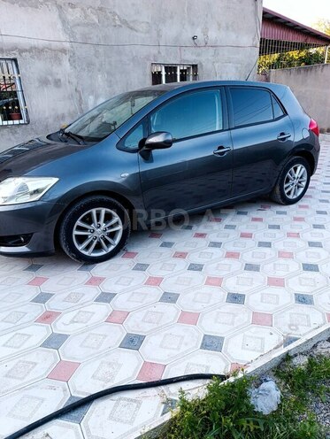 Toyota Auris 2008, 185,030 km - 1.4 л - Qazax
