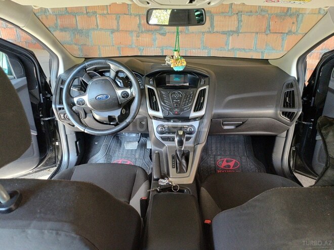 Ford Focus 2014, 203,652 km - 1.6 л - Balakən