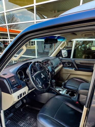 Mitsubishi Pajero 2011, 154,000 km - 3.5 l - Bakı