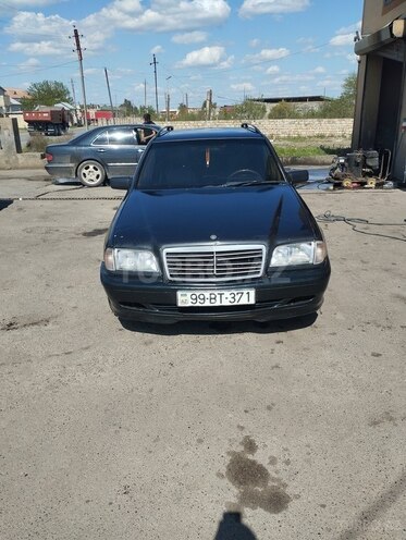Mercedes C 250 d 1998, 124,000 km - 2.5 l - İmişli
