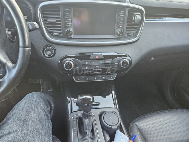 Kia Sorento 2015, 209,865 km - 2.0 l - Tovuz