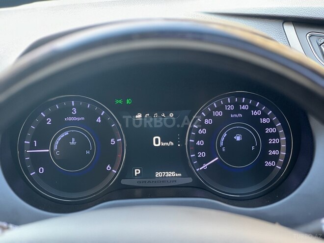 Hyundai Grandeur 2015, 207,600 km - 2.2 л - Bakı