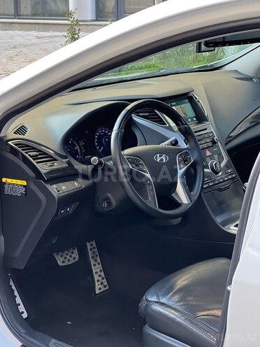 Hyundai Grandeur 2015, 207,600 km - 2.2 л - Bakı