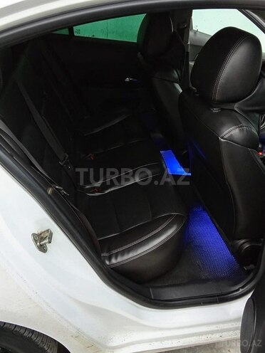 Chevrolet Cruze 2015, 320,700 km - 1.4 l - Mingəçevir