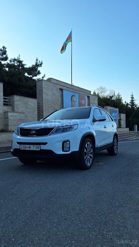 Kia Sorento 2014, 141,000 km - 2.2 l - Qusar
