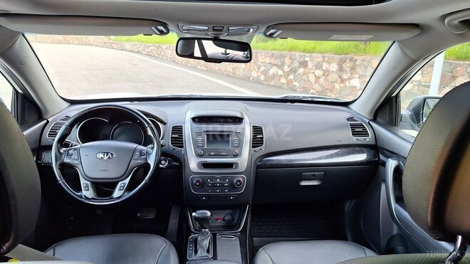 Kia Sorento 2014, 141,000 km - 2.2 l - Qusar