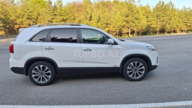 Kia Sorento 2014, 141,000 km - 2.2 l - Qusar