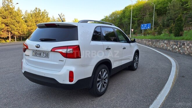 Kia Sorento 2014, 141,000 km - 2.2 l - Qusar