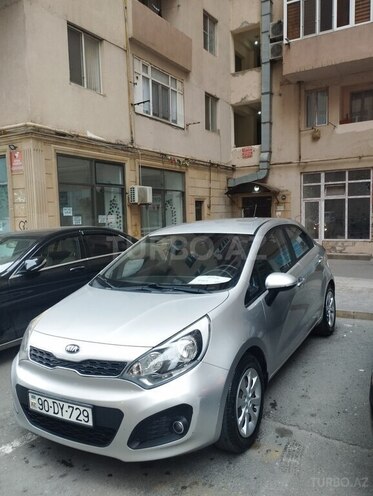Kia Rio 2013, 250,000 km - 1.1 л - Bakı