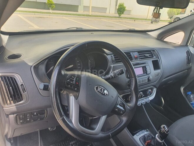 Kia Rio 2013, 250,000 km - 1.1 л - Bakı