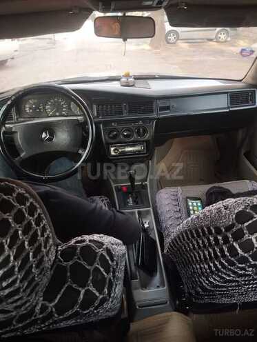 Mercedes 190 1991, 242,000 km - 2.0 л - Bakı