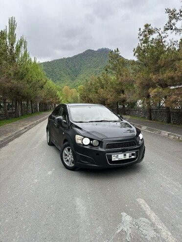 Chevrolet Aveo-9