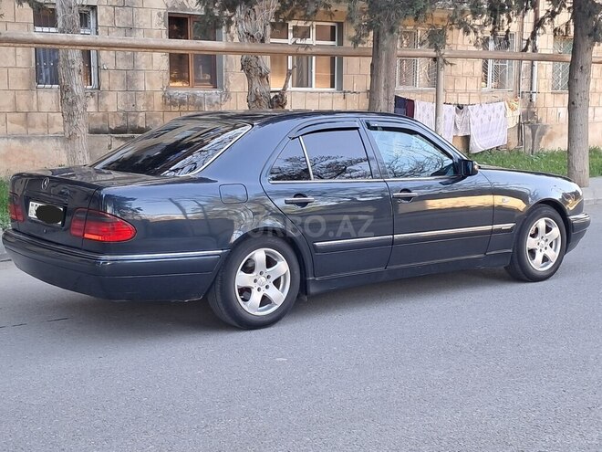 Mercedes E 240 1998, 370,000 km - 2.4 l - Bakı