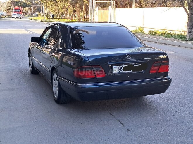 Mercedes E 240 1998, 370,000 km - 2.4 l - Bakı