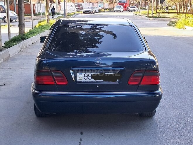 Mercedes E 240 1998, 370,000 km - 2.4 l - Bakı