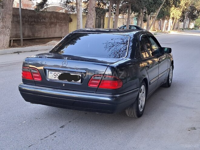 Mercedes E 240 1998, 370,000 km - 2.4 l - Bakı