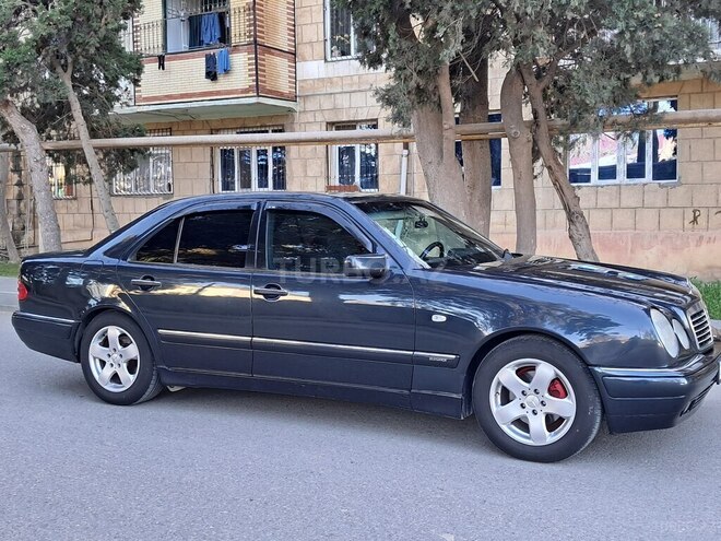 Mercedes E 240 1998, 370,000 km - 2.4 l - Bakı
