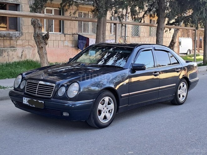 Mercedes E 240 1998, 370,000 km - 2.4 l - Bakı
