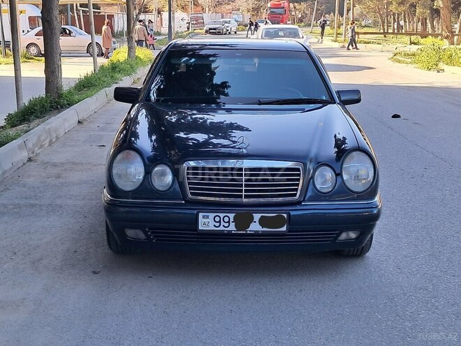 Mercedes E 240 1998, 370,000 km - 2.4 l - Bakı