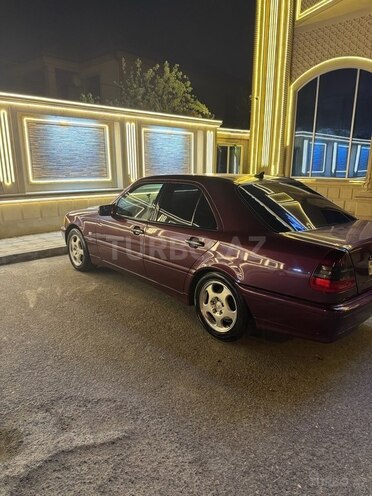 Mercedes C 240 1998, 299,000 km - 2.4 l - Bakı