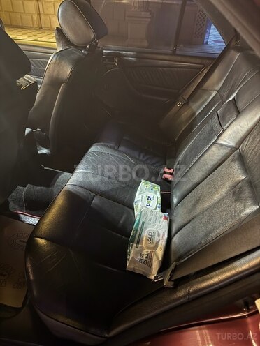 Mercedes C 240 1998, 299,000 km - 2.4 l - Bakı