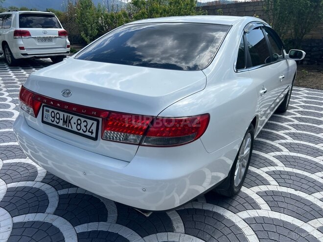 Hyundai Grandeur 2009, 380,000 km - 2.7 л - Qax