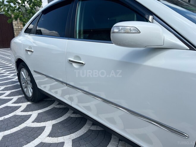 Hyundai Grandeur 2009, 380,000 km - 2.7 л - Qax