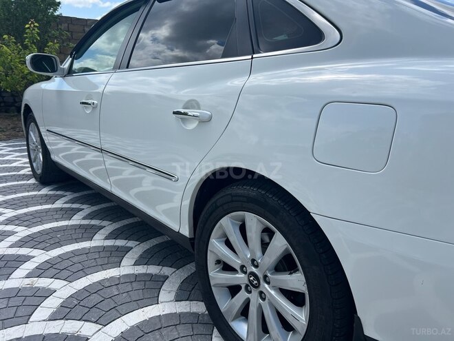 Hyundai Grandeur 2009, 380,000 km - 2.7 л - Qax
