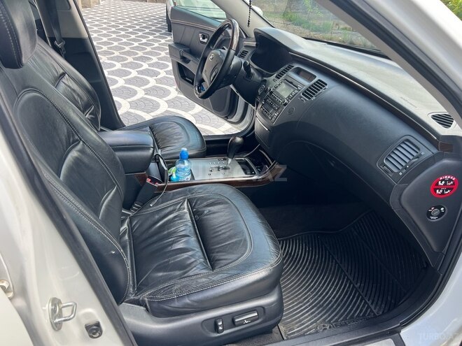 Hyundai Grandeur 2009, 380,000 km - 2.7 л - Qax