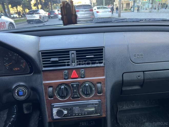 Mercedes C 180 1997, 99,999 km - 1.8 l - Bakı
