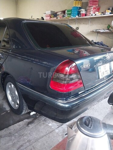 Mercedes C 240 1998, 307,256 km - 2.4 l - Sabirabad