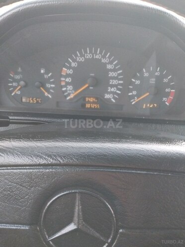 Mercedes C 240 1998, 307,256 km - 2.4 l - Sabirabad
