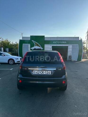 Ford Fiesta 2007, 240,000 km - 1.4 л - Lənkəran