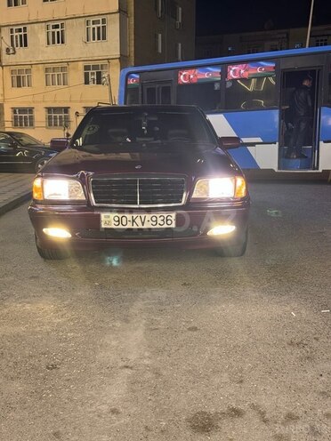 Mercedes C 240 1998, 299,000 km - 2.4 l - Bakı
