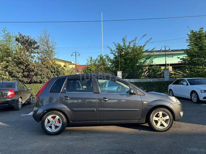 Ford Fiesta 2007, 240,000 km - 1.4 л - Lənkəran