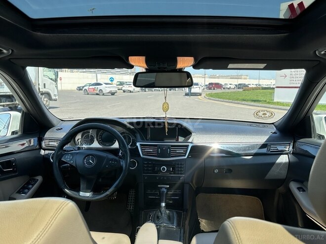 Mercedes E 250 2010, 329,000 km - 2.2 l - Bakı