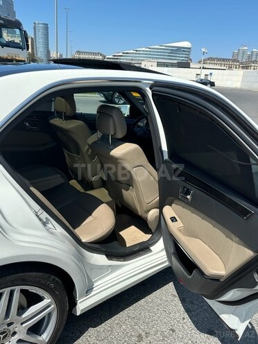 Mercedes E 250 2010, 329,000 km - 2.2 l - Bakı