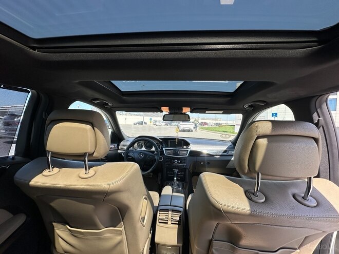 Mercedes E 250 2010, 329,000 km - 2.2 l - Bakı