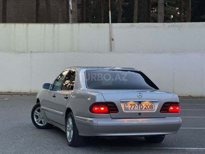 Mercedes E 220 d 1998, 345,678 km - 2.2 л - Sumqayıt