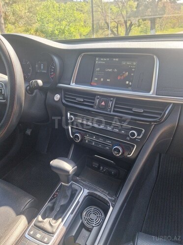 Kia K5 2015, 185,000 km - 1.7 l - Quba
