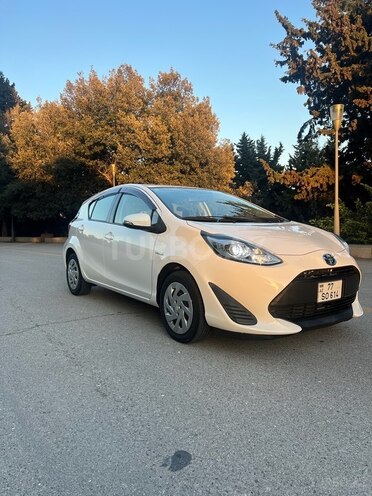 Toyota Aqua 2019, 28,400 km - 1.5 л - Bakı