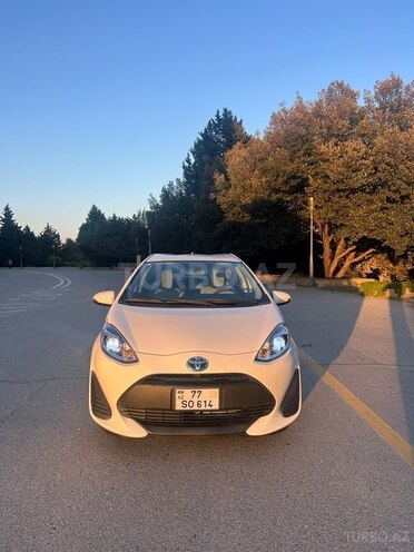 Toyota Aqua 2019, 28,400 km - 1.5 л - Bakı